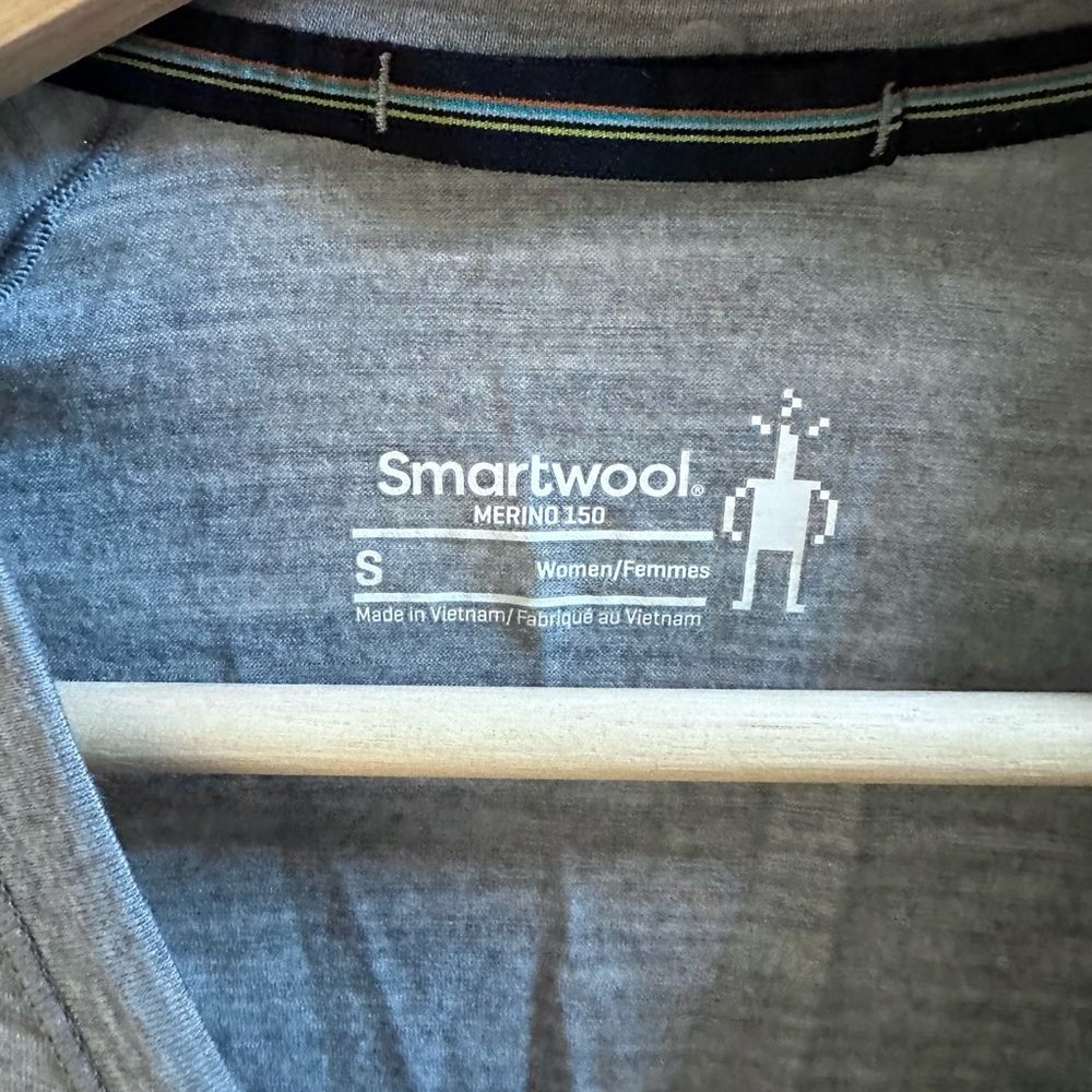 Smartwool Merino 150 Gray Top - Picture 2 of 4